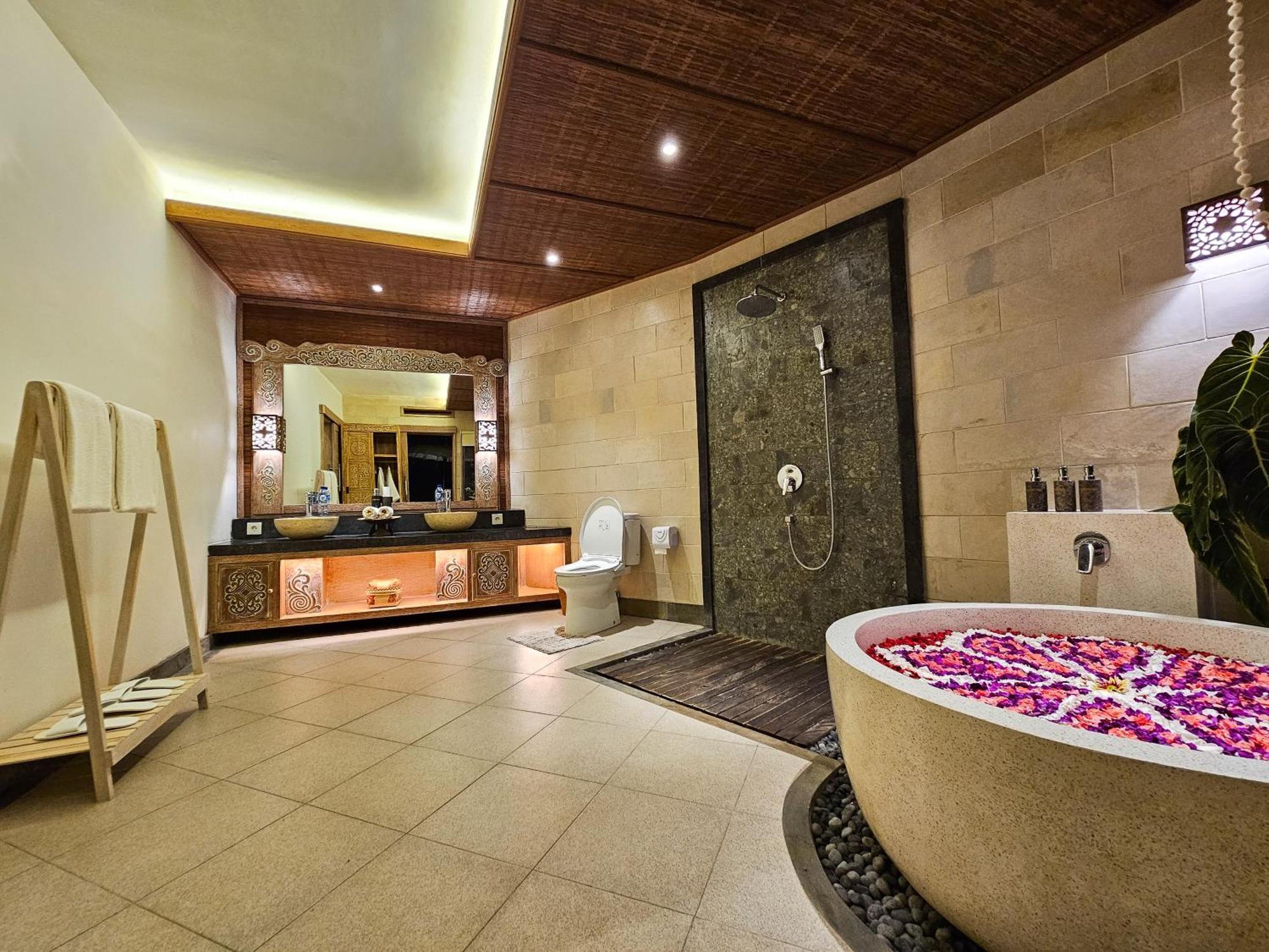 Happy Honeymoon Private Villa Ubud  Bagian luar foto